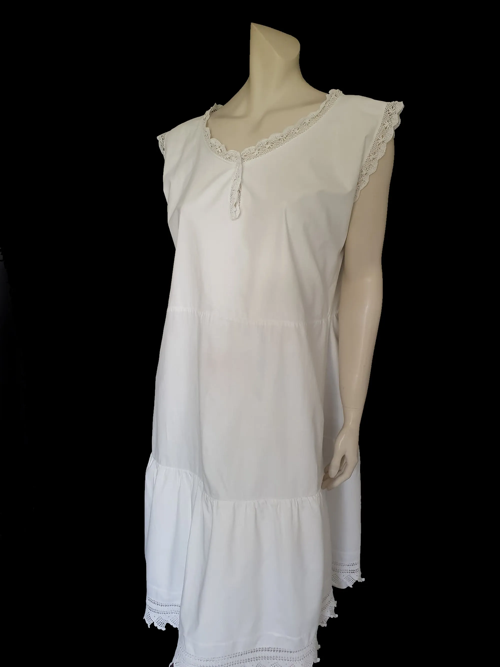 1920s White Cotton Petticoat Dress With Crocheted Edging - L