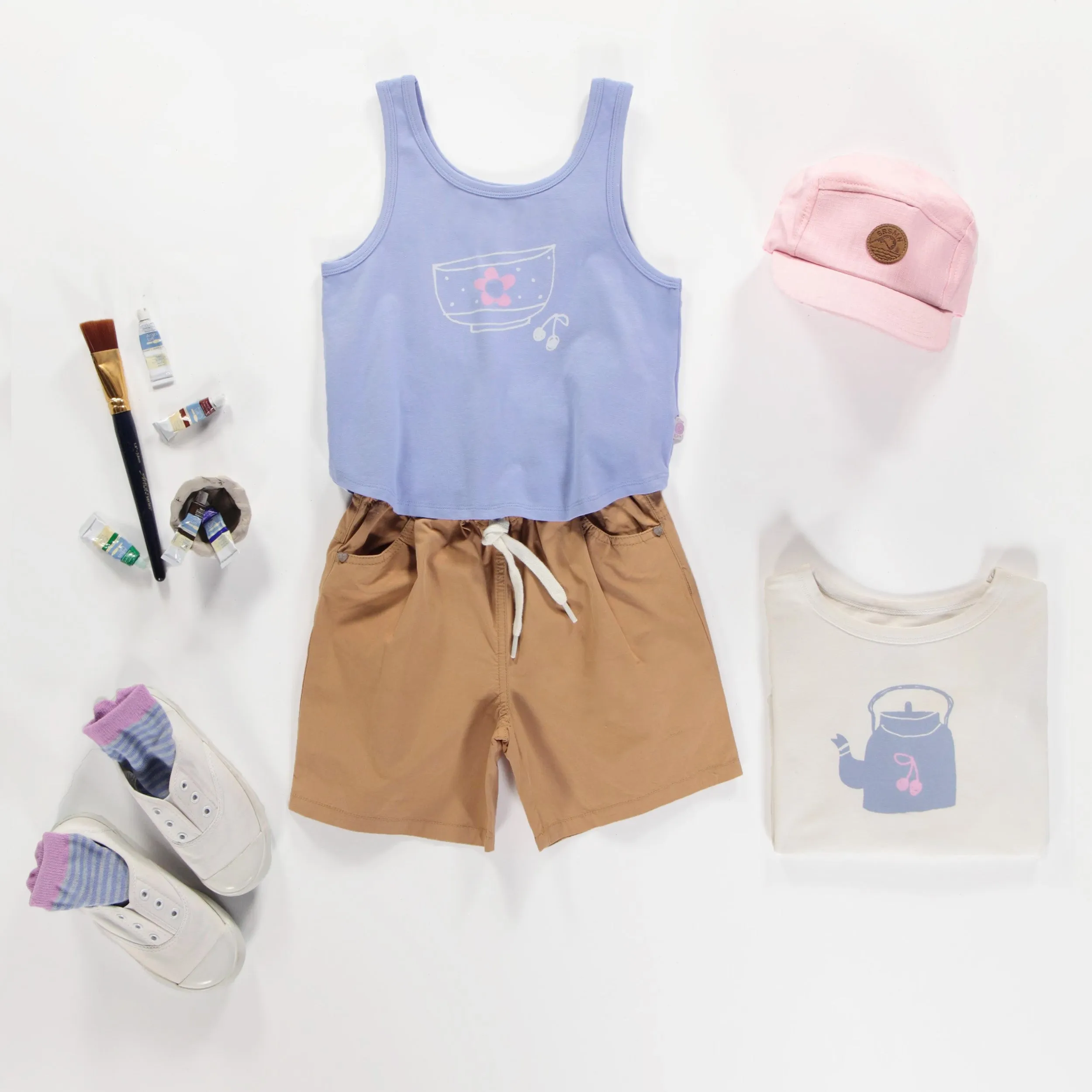 Camisole bleu lavande à bretelles minces avec bas arrondi en coton, enfant || Lavender blue tank top with thin straps and a rounded bottom, child
