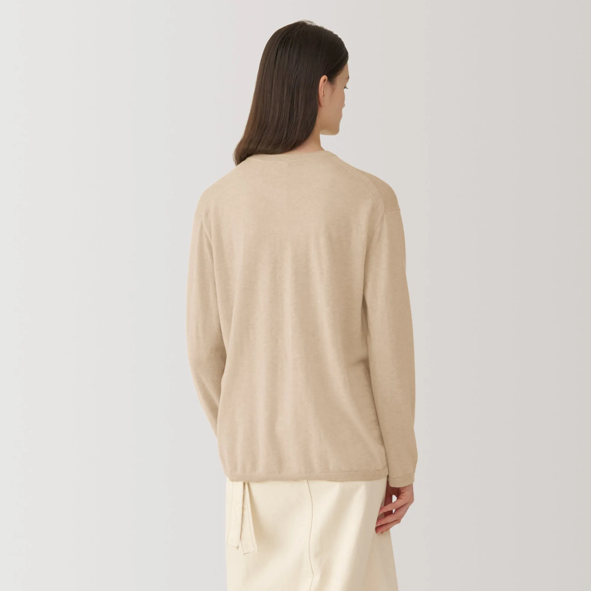 Labo Women's Natural Cashmere Crew Neck Sweater