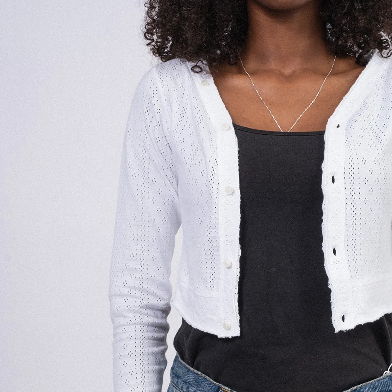 [RHODOLIRION] PS1076 EYELET CARDIGAN _ A-WHITE